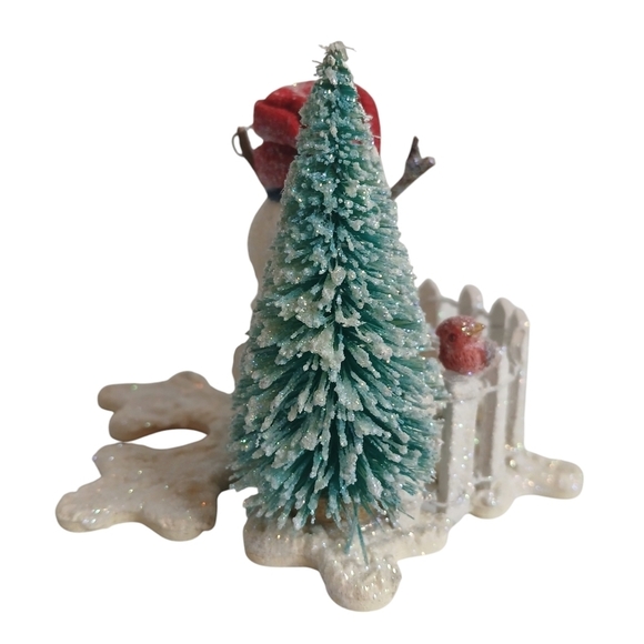 Christmas Decor Collectable Creations Backyard Snowman Wood Fabric Figurine New - Picture 7 of 13